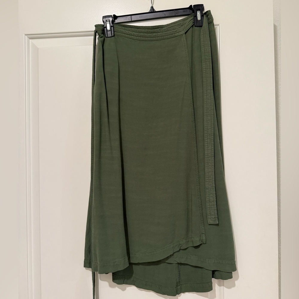 GAP Asymmetrical Khaki Skirt